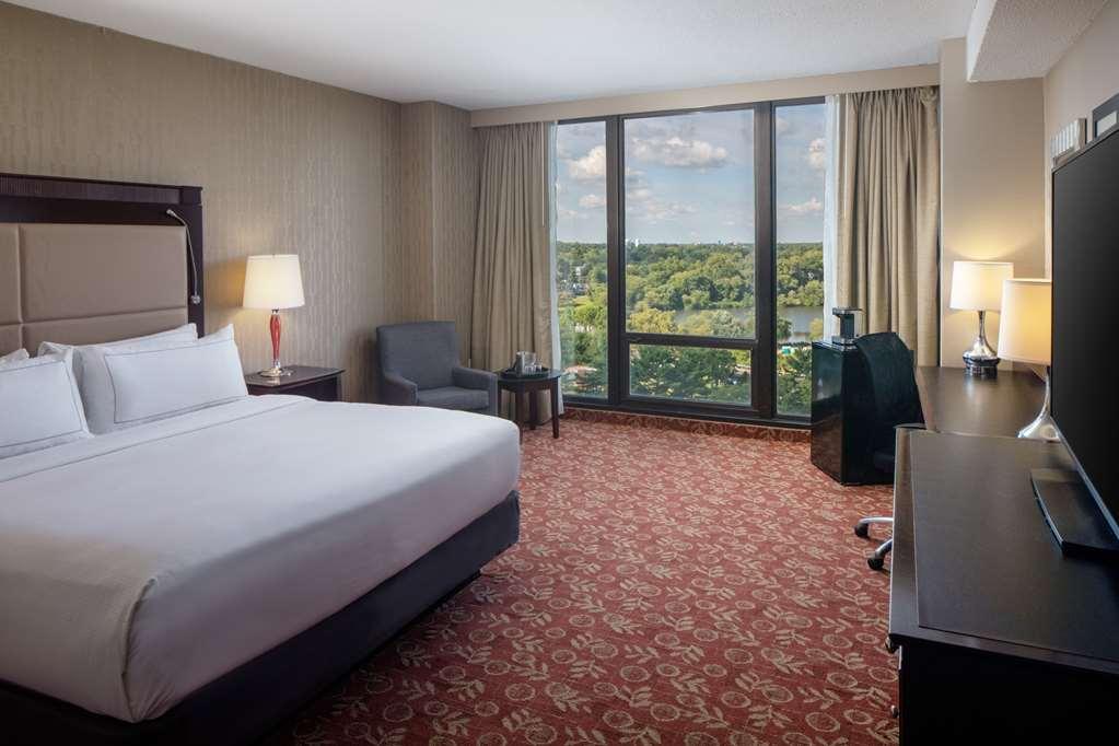 Doubletree By Hilton Cherry Hill Philadelphia Rum bild